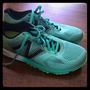 New Balance REVlite